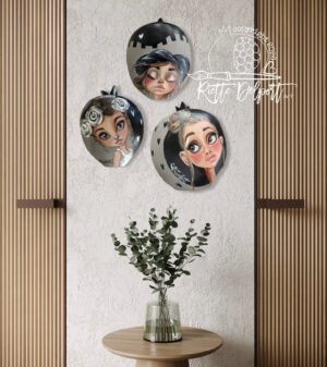 Wooden half pomegranates